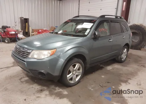 2010 Subaru Forester 2.5X Premium из США, поврежденный, VIN JF2SH6CC2AH725890